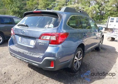 2018 Subaru Outback 3.6R Limited из США, поврежденный, VIN 4S4BSEKC3J3228903